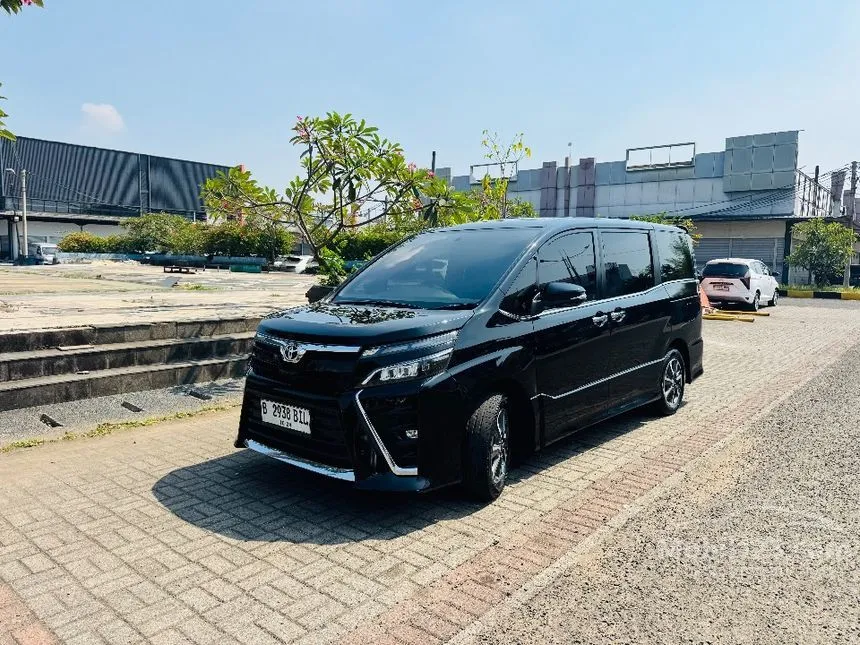 2019 Toyota Voxy MPV