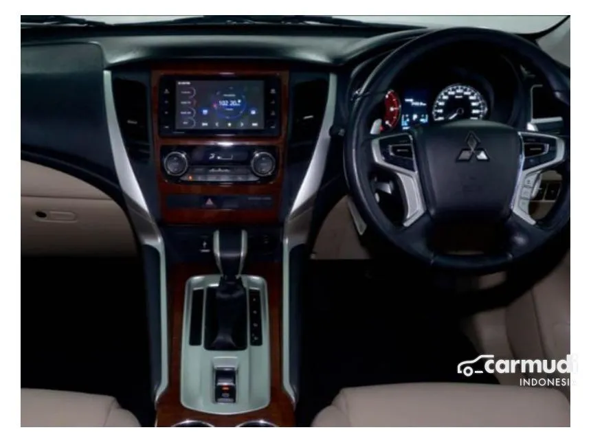 2019 Mitsubishi Pajero Sport Dakar Ultimate SUV
