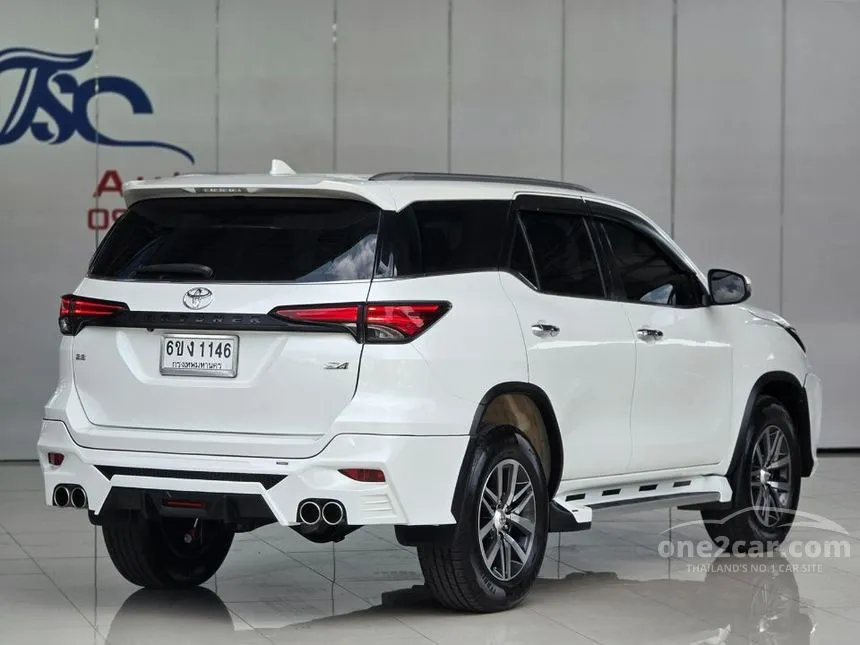 2019 Toyota FORTUNER V SUV