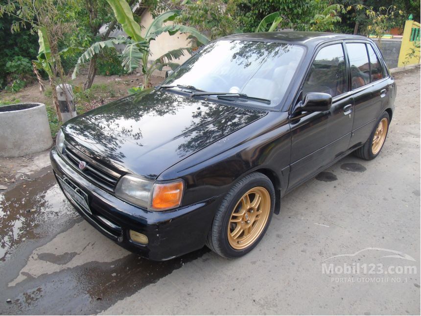 Jual Mobil  Toyota  Starlet  1992 1 3 di Jawa  Timur  Manual 