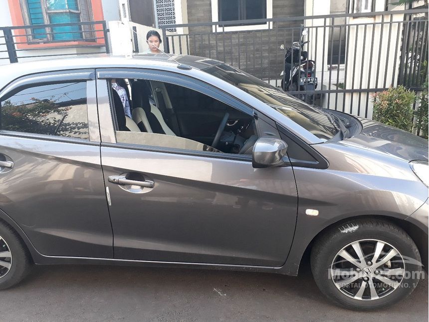 Jual Mobil  Honda  Brio  2019 E Limited  Edition  1 2 di Jawa 