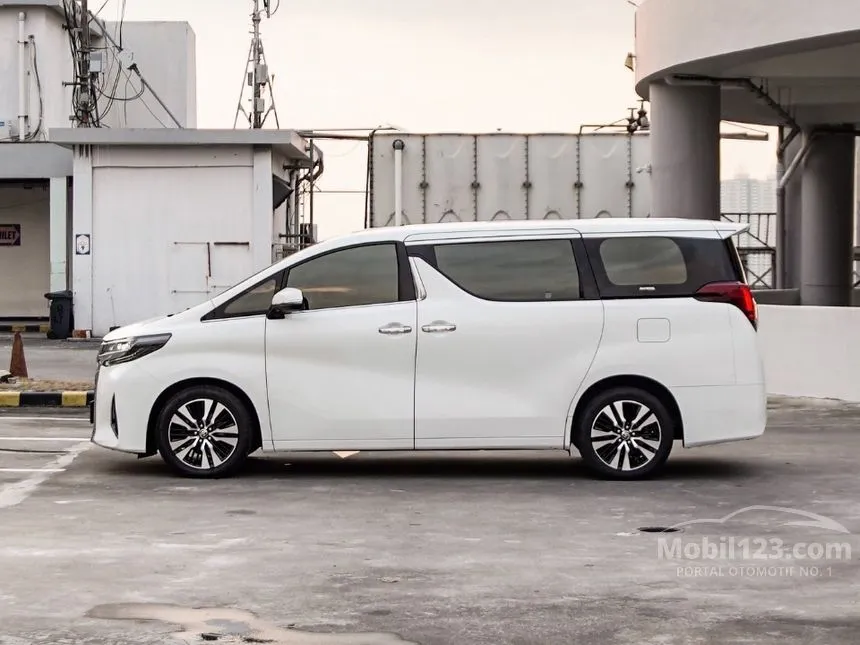 2023 Toyota Alphard G MPV