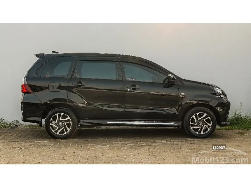 2021 Toyota Avanza Veloz MPV