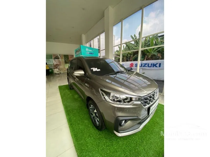 Jual Mobil Suzuki Ertiga 2024 GX Hybrid 1.5 di Jawa Timur Automatic MPV Abu