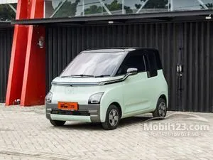 2022 Wuling Air EV Long Range Hatchback
