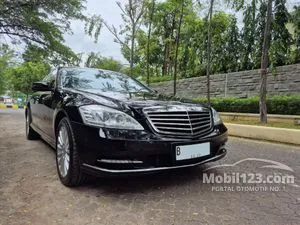 2011 Mercedes-Benz S300L 3.0 Solitaire Sedan