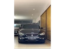 BMW 320i 2.0 Luxury Th 2018 May Automatic Hitam Metalik