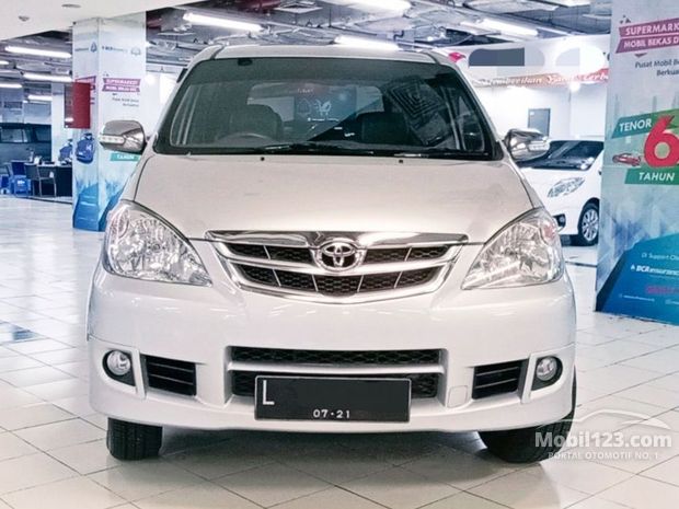 Toyota Avanza  G Mobil  bekas  dijual  di Gresik  Jawa timur 