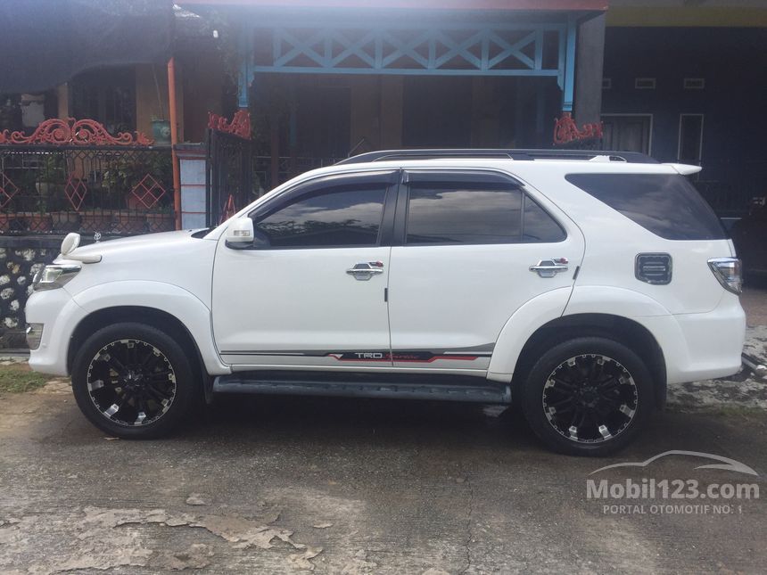 Jual Mobil  Toyota Fortuner  2012 G Luxury 2 7 di Kalimantan 