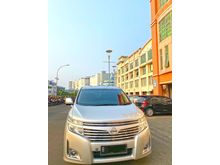 Nissan Elgrand 2.5 Highway Star 2011 Abu silver