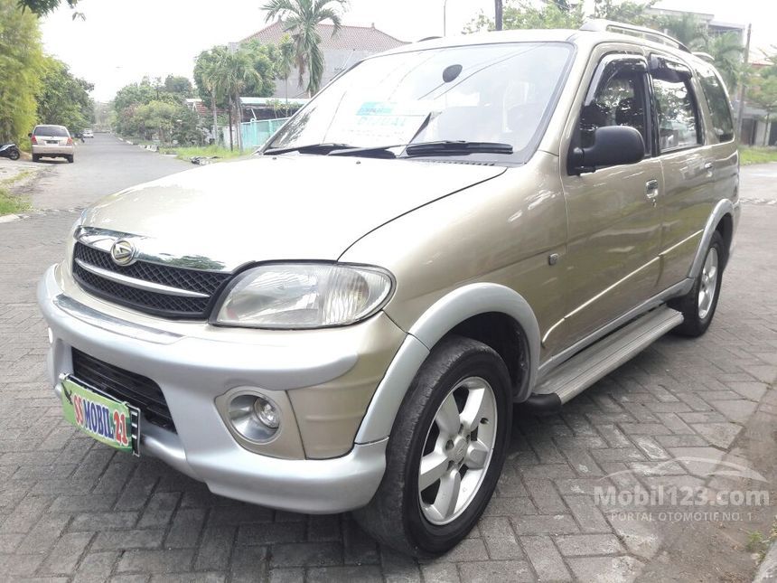 Jual Mobil Daihatsu Taruna 2006 FL 1.6 di Jawa Timur 