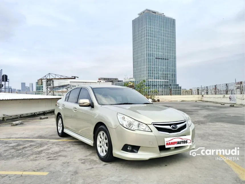 2010 Subaru Legacy 2.0i Sedan