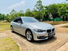 2013 BMW 320i 2.0 Sport Sedan