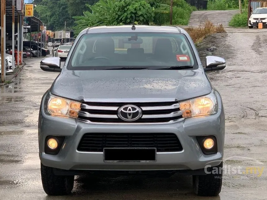 2017 Toyota Hilux G Standard Dual Cab Pickup Truck