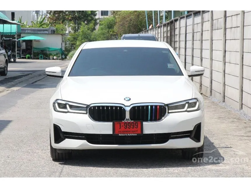 2022 BMW 530e Elite Sedan