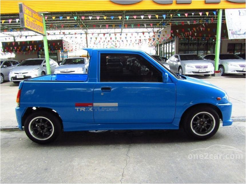 Daihatsu mira l275