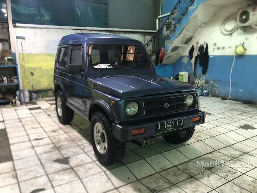 Jual Mobil Suzuki Katana 2005 1.0 di Jawa Barat Manual Jeep Biru Rp 79.000.000