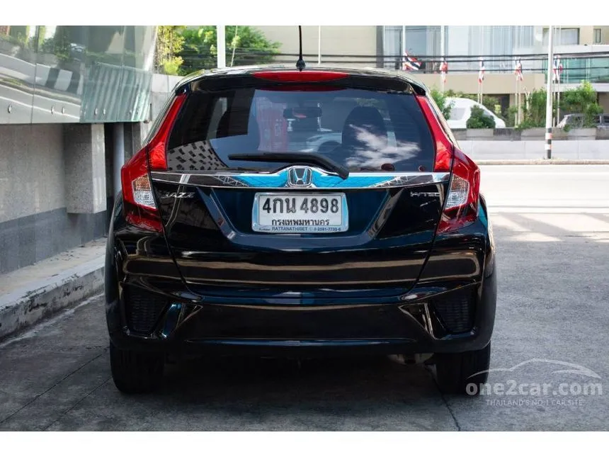 2015 Honda JAZZ V Hatchback