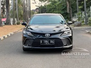 2022 Toyota Camry 2.5 V Sedan