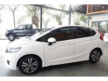 2015 Honda Jazz 1.5 (ปี 14-18) SV+ i-VTEC Hatchback AT