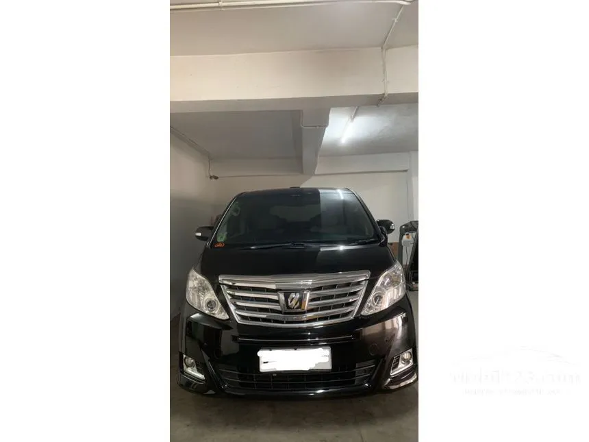 2012 Toyota Alphard X X MPV