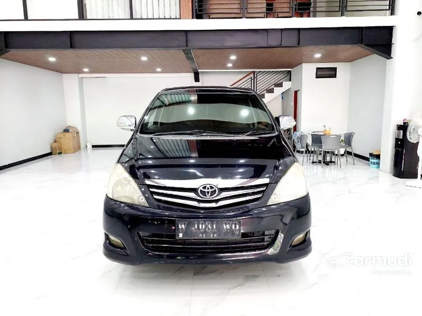 2011 Toyota Kijang Innova V MPV
