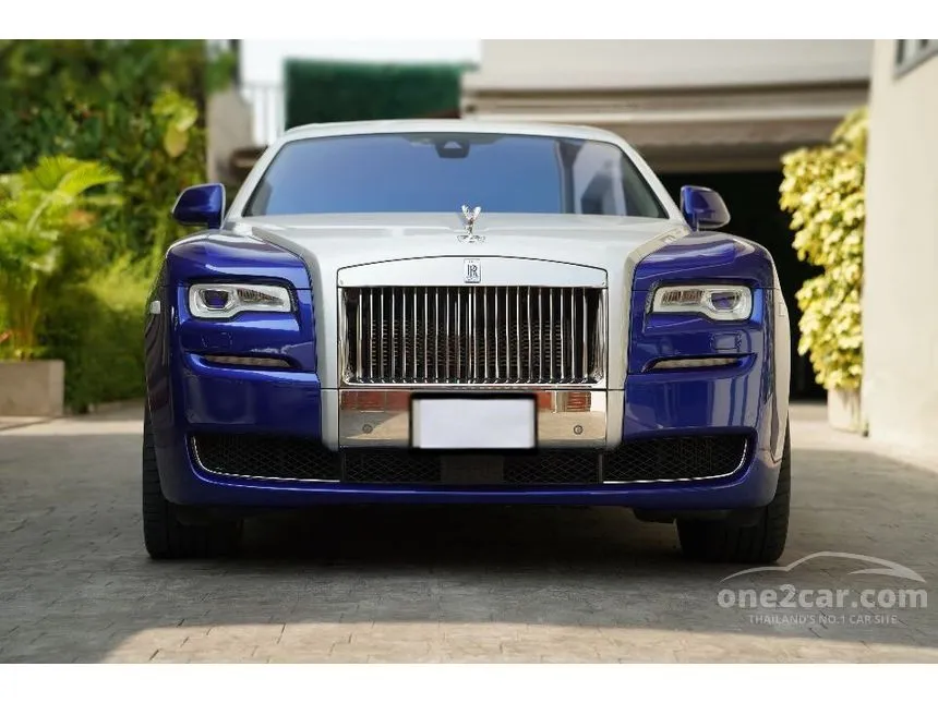 2017 Rolls-Royce GHOST Sedan