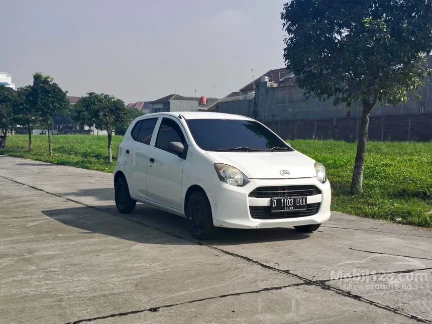 Jual Mobil Daihatsu Ayla 2016 D 1.0 di Jawa Barat Manual Hatchback Putih Rp 83.000.000