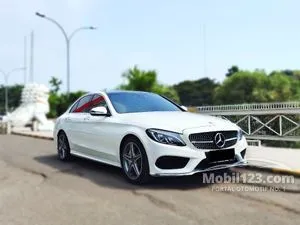 2018 Mercedes-Benz C300 2.0 AMG Line Sedan