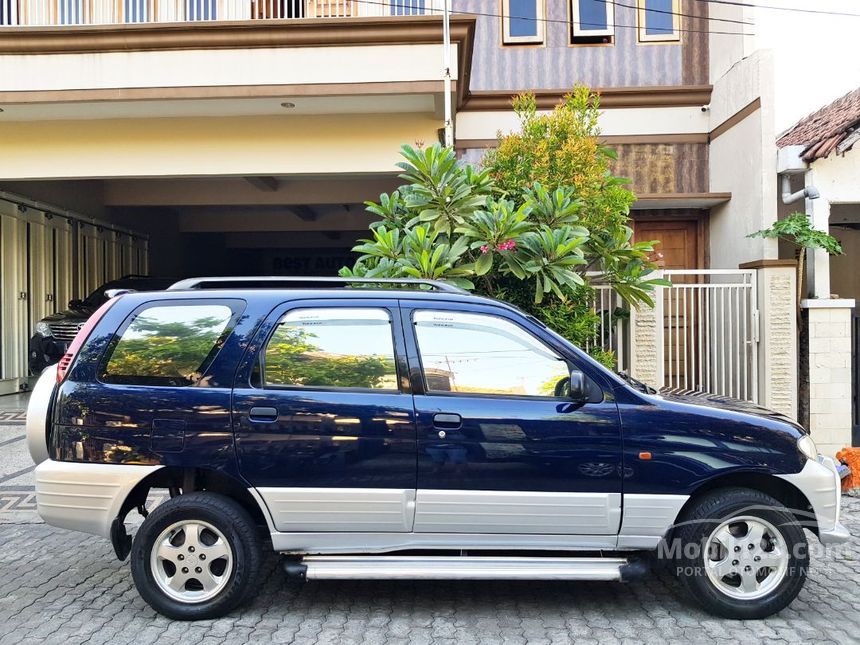 Jual Mobil  Daihatsu Taruna  2003 FGX 1 5 di Jawa Timur 