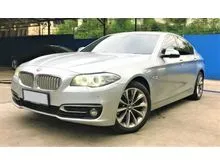 2014 BMW 520i 2.0 Modern F10 DP 25JUTA Cash Kredit Ktp daerah dibantu Siap pakai