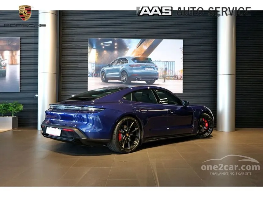 2022 Porsche Taycan GTS Sedan