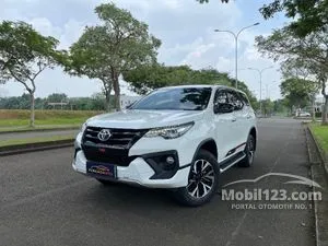 2019 Toyota Fortuner 2.4 VRZ TRD 4X2 SUV