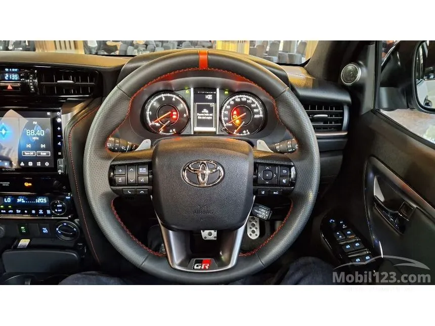 2024 Toyota Fortuner GR Sport 4X2 SUV