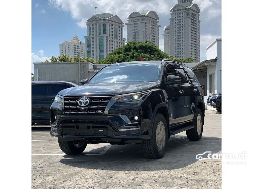 2024 Toyota Fortuner GR Sport Two-Tone SUV