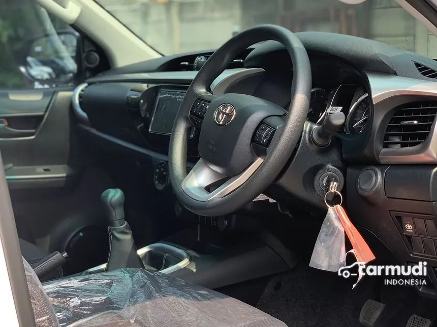 2025 Toyota Hilux G Double Cab 4X4 Pickup