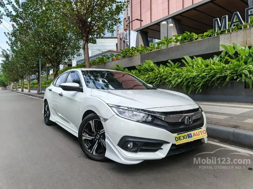 2016 Honda Civic ES Sedan
