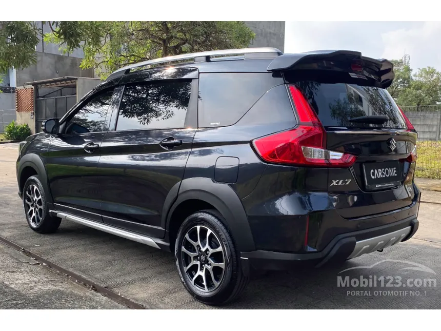 2024 Suzuki XL7 Zeta SUV