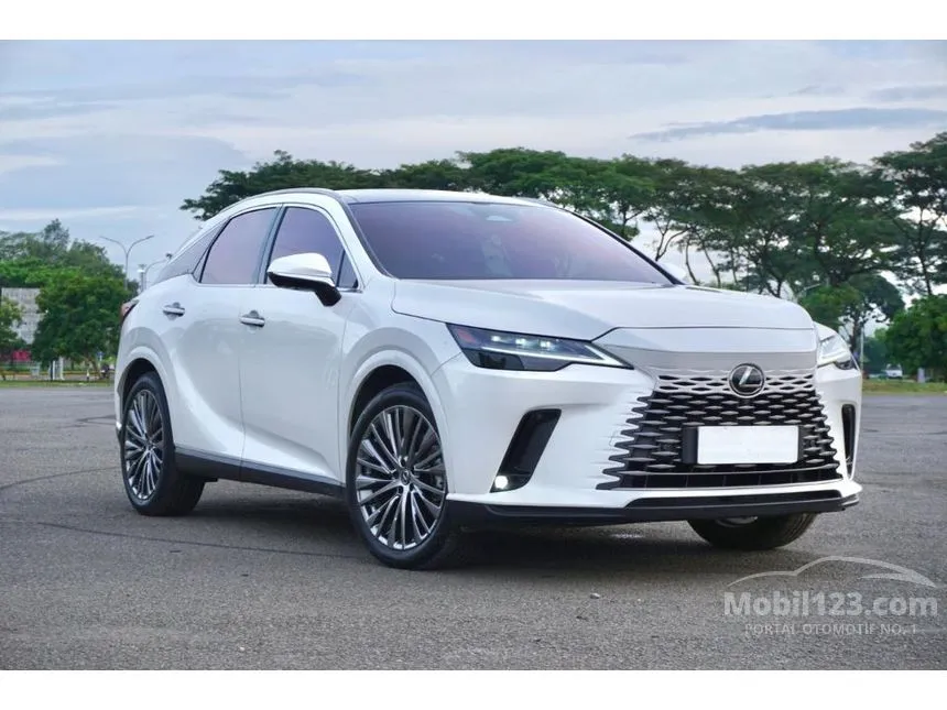 2023 Lexus RX 350h Luxury SUV