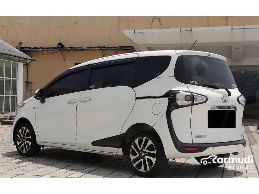 2018 Toyota Sienta V MPV
