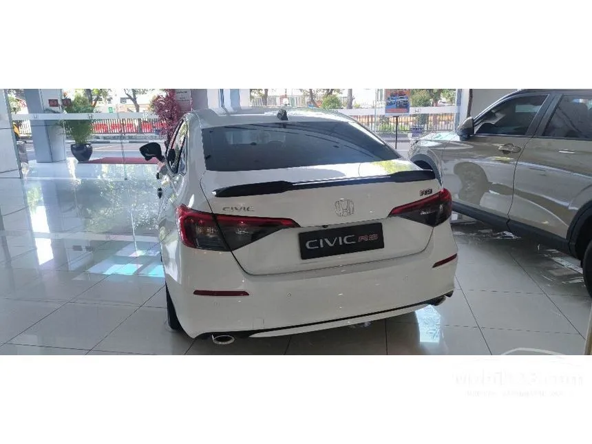 Jual Mobil Honda Civic 2023 RS 1.5 di DKI Jakarta Automatic Sedan Putih Rp 597.800.000