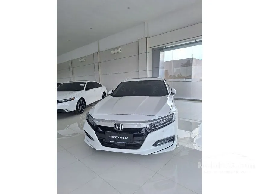 Jual Mobil Honda Accord 2023 1.5 di Jawa Barat Automatic Sedan Putih Rp 730.900.000