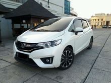 Honda Jazz RS 1.5 AT 2016 KM13rb Tgn 1 dr Baru Djamin Paling Murah