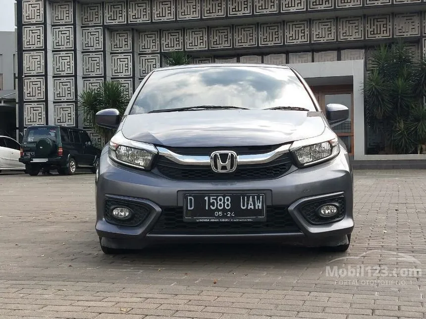 Jual Mobil Honda Brio 2019 Satya E 1.2 di Jawa Barat Manual Hatchback Abu