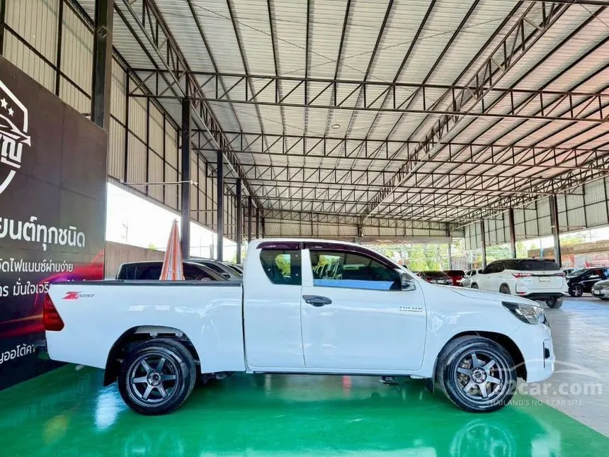 2020 Toyota HILUX REVO Z Edition Entry Smart Cab Pickup