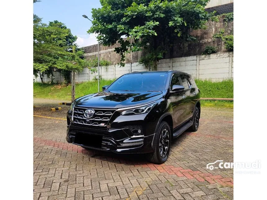 2022 Toyota Fortuner GR Sport 4X2 SUV