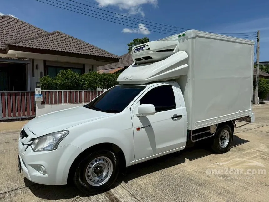 2016 Isuzu D-MAX Cab-chassis Spark Pickup