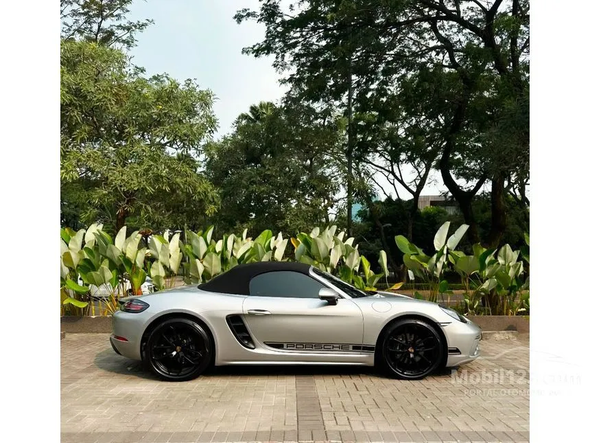 2025 Porsche 718 Boxster Convertible