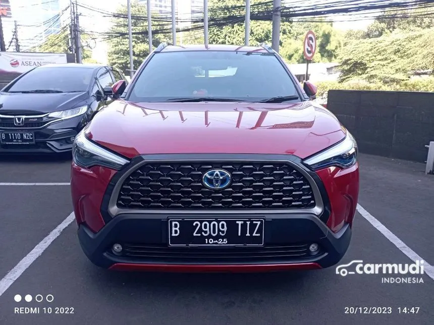 Jual Mobil Toyota Corolla Cross 2020 Hybrid 1.8 di DKI Jakarta Automatic Wagon Marun Rp 370.000.000