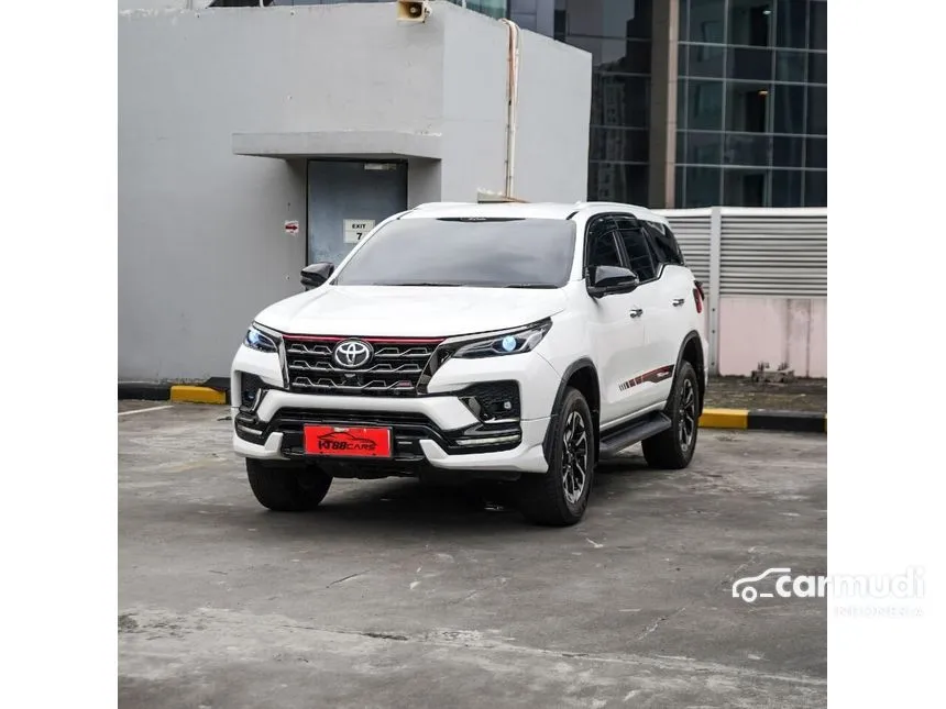 Jual Mobil Toyota Fortuner 2021 TRD 2.4 di DKI Jakarta Automatic SUV Putih Rp 470.000.000